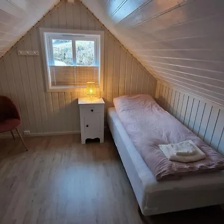 Holiday home Enebolig I