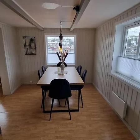 Enebolig I Ferienhaus Tromsø